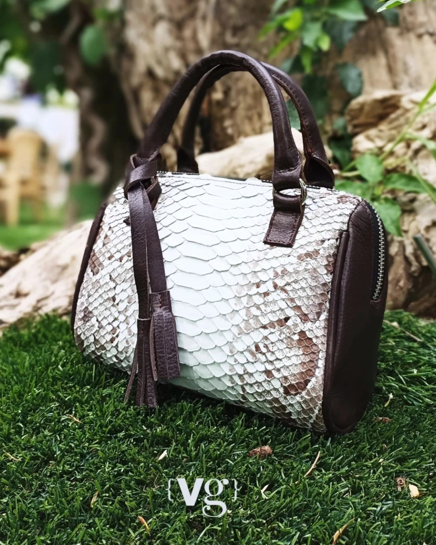 Mini Bag Pitón — Mini bag de pitón con res, acabado marfil